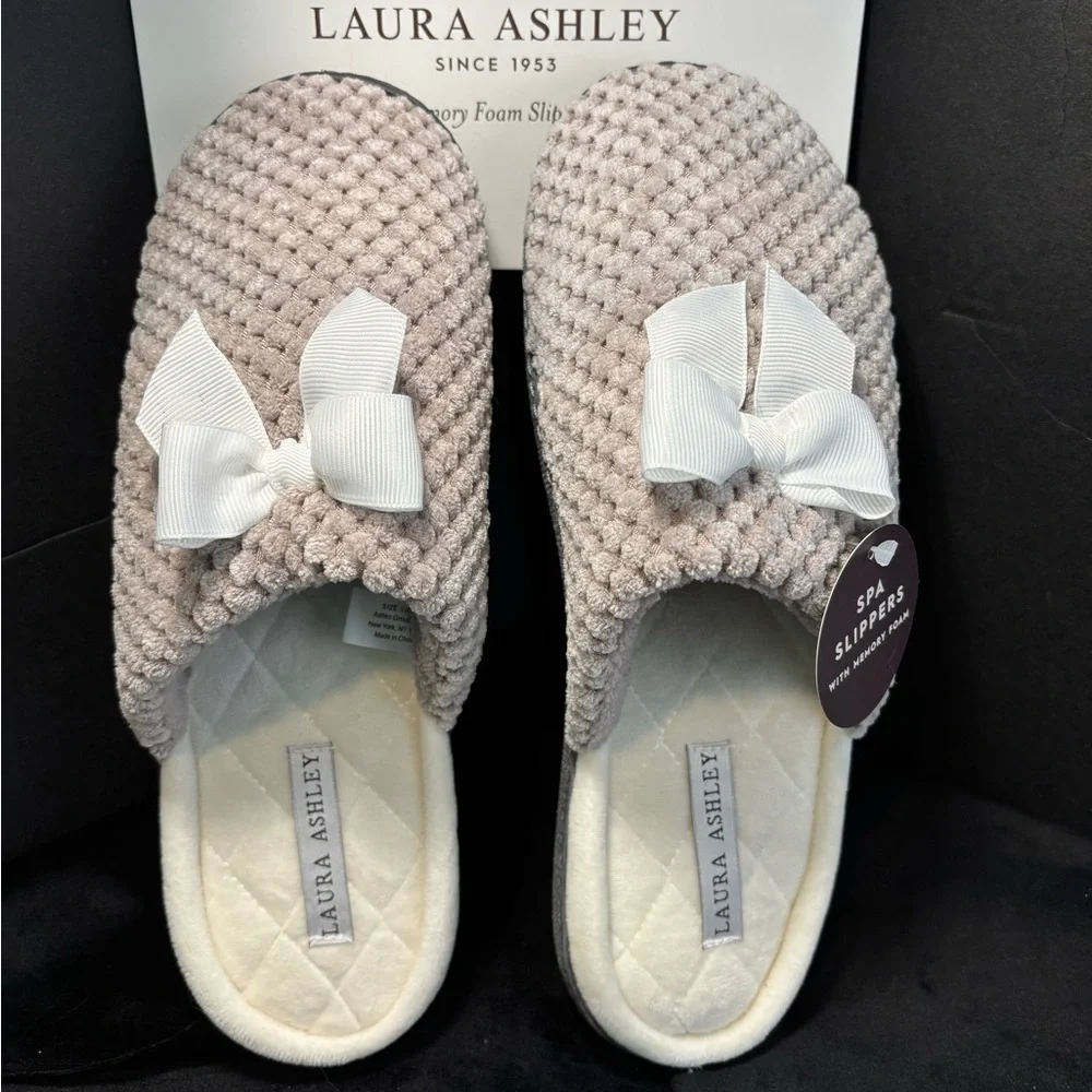 L Ashley Cream Slippers, Textured Knit Bow - Picture 1 of 9